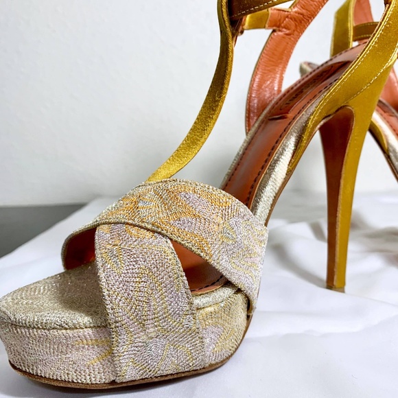 Missoni silk platforms✨ - Picture 3 of 3